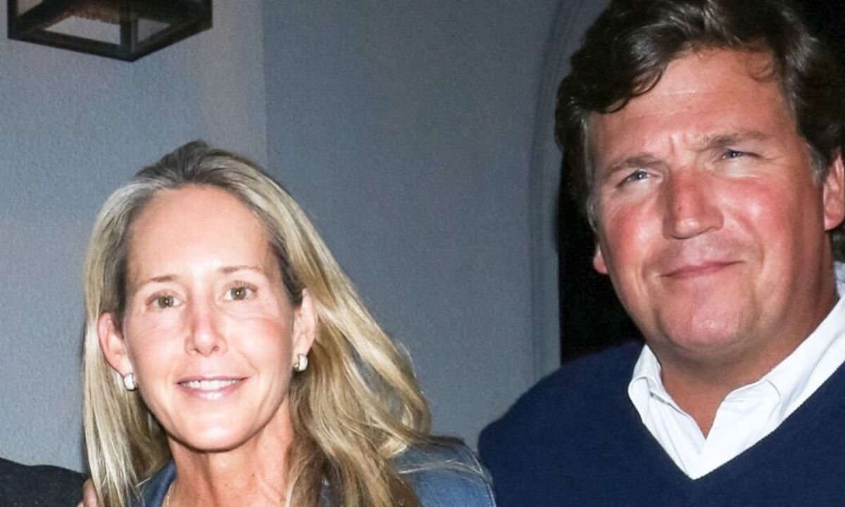 Tucker Carlson Wife Heiress Net Worth: The Swanson Fortune Connection